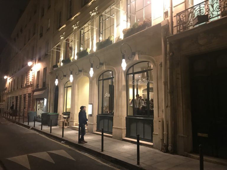 Jòia 39 Rue Des Jeuneurs 75002 Paris JOIA par Hélène DARROZE